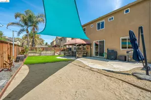 2340 Cambridge Dr, Discovery Bay, CA 94505 - Photo 19