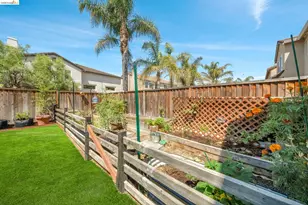 2340 Cambridge Dr, Discovery Bay, CA 94505 - Photo 17