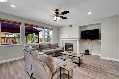 2340 Cambridge Dr, Discovery Bay, CA 94505 - Photo 5