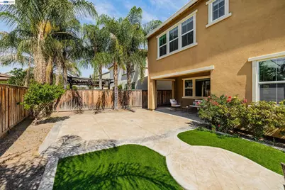 2584 Remy Javier Ct, Tracy, CA 95377 - Photo 39