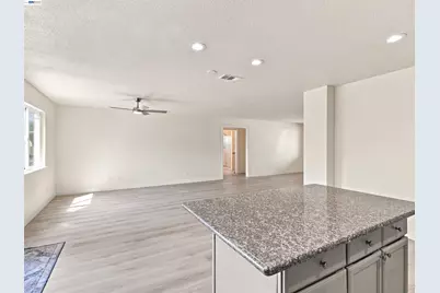 112 Jimno Ave, Pittsburg, CA 94565 - Photo 5