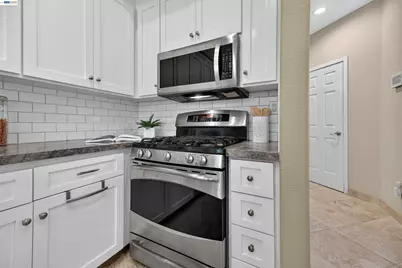 305 Sutton Cir, Danville, CA 94506 - Photo 13
