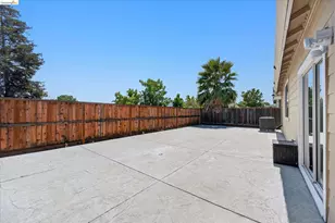 2012 Trailside Dr, Brentwood, CA 94513 - Photo 27