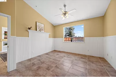 2012 Trailside Dr, Brentwood, CA 94513 - Photo 5