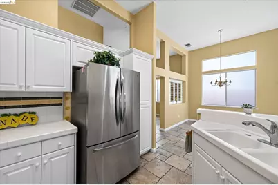 2012 Trailside Dr, Brentwood, CA 94513 - Photo 17
