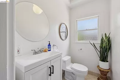 833 Rodney Dr, San Leandro, CA 94577 - Photo 75