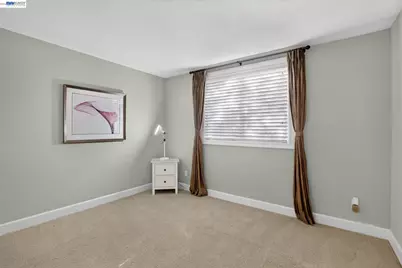 1071 Konstanz Ter, Sunnyvale, CA 94089 - Photo 23