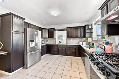 2241 Kelly St, Hayward, CA 94541 - Photo 19