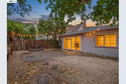 4015 Rusting Ave, Oakland, CA 94605 - Photo 41