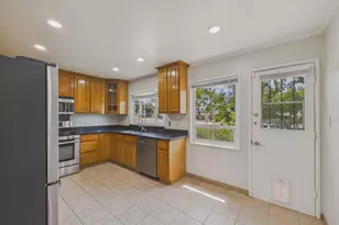 4015 Rusting Ave, Oakland, CA 94605 - Photo 17