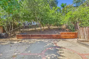 4015 Rusting Ave, Oakland, CA 94605 - Photo 77