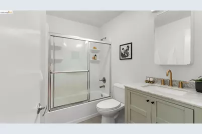 260 Perkins St #2E, Oakland, CA 94610 - Photo 15