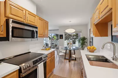 124 Lakeshore Ct, Richmond, CA 94804 - Photo 17