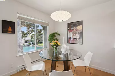 124 Lakeshore Ct, Richmond, CA 94804 - Photo 11
