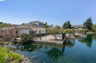 124 Lakeshore Ct, Richmond, CA 94804 - Photo 31