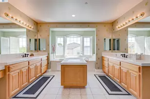 4951 Grayhawk Ct, Dublin, CA 94568 - Photo 51
