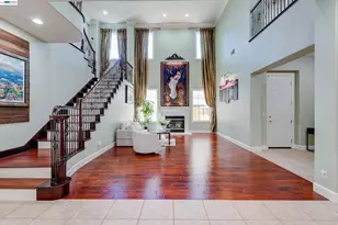 4951 Grayhawk Ct, Dublin, CA 94568 - Photo 9