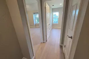 1107 Outrigger Ln, Foster City, CA 94404 - Photo 31
