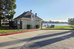 1107 Outrigger Ln, Foster City, CA 94404 - Photo 41