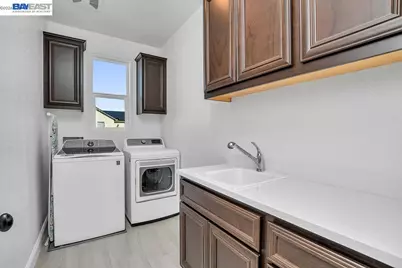 4609 Margaret Adele Ln, Tracy, CA 95377 - Photo 15