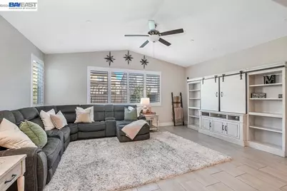 4609 Margaret Adele Ln, Tracy, CA 95377 - Photo 7