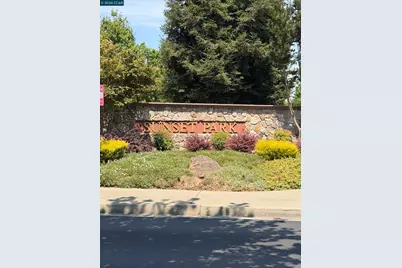 1881 Olmo Way, Walnut Creek, CA 94598 - Photo 3