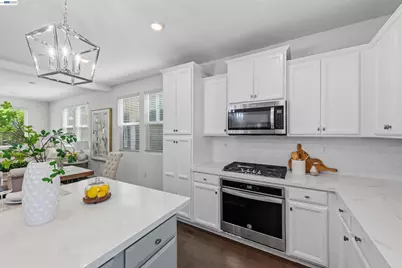4136 Healdsburg Way, Dublin, CA 94568 - Photo 9
