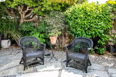 3229 Toyon Ter, Alameda, CA 94501 - Photo 21