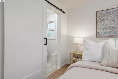 3229 Toyon Ter, Alameda, CA 94501 - Photo 27