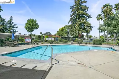 2166 Dalis Dr., Concord, CA 94520 - Photo 33