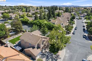 1937 Paradise Peak Ct, Antioch, CA 94531 - Photo 45