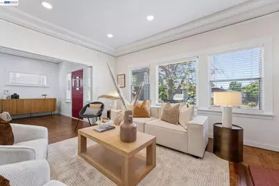 753 55th St, Oakland, CA 94609 - Photo 13