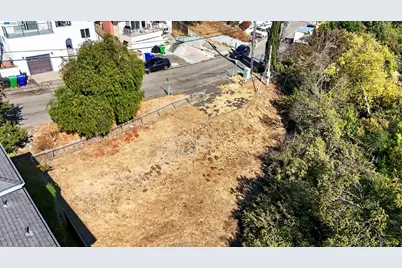14643 Saturn Dr, Castro Valley, CA 94578 - Photo 13