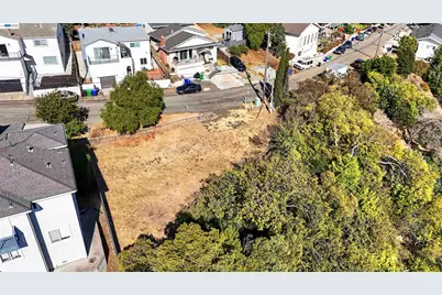 14643 Saturn Dr, Castro Valley, CA 94578 - Photo 15