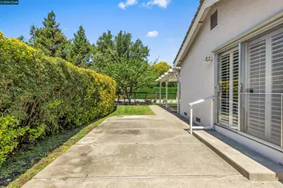 1841 Argonne Dr, Walnut Creek, CA 94598 - Photo 61