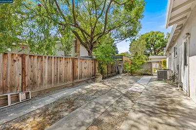 1841 Argonne Dr, Walnut Creek, CA 94598 - Photo 55