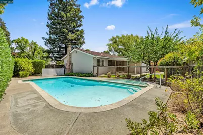 1841 Argonne Dr, Walnut Creek, CA 94598 - Photo 73