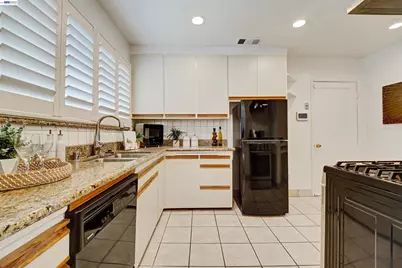 2331 Humphrey Ave, Richmond, CA 94804 - Photo 21