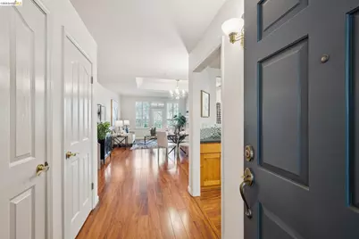 5951 Autumnwood Dr #4A, Walnut Creek, CA 94595 - Photo 3