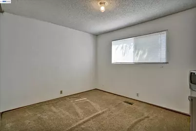 2511 Mistletoe Dr, Hayward, CA 94545 - Photo 13