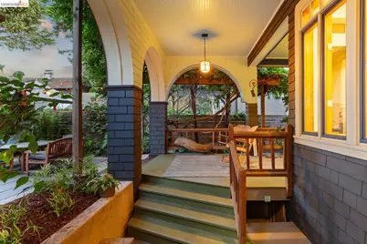 6434 Regent St, Oakland, CA 94618 - Photo 59