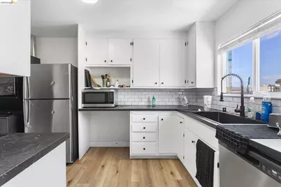 2360 Ellsworth St, Berkeley, CA 94704 - Photo 17