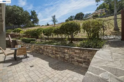 26 Oak Rd, Orinda, CA 94563 - Photo 41
