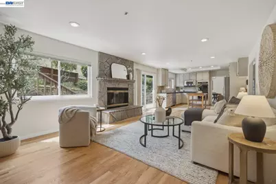 26 Oak Rd, Orinda, CA 94563 - Photo 17
