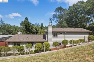 26 Oak Rd, Orinda, CA 94563 - Photo 45