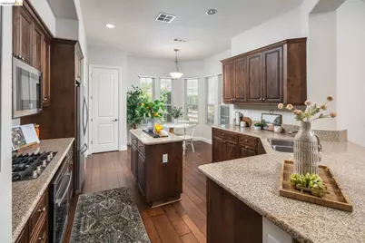 1806 Moscato Pl, Brentwood, CA 94513 - Photo 9
