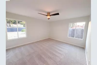 112 Aster Ct, Hercules, CA 94547 - Photo 7