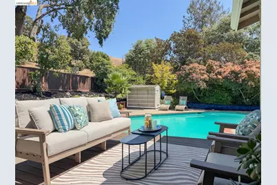 1235 Larch Ave, Moraga, CA 94556 - Photo 15