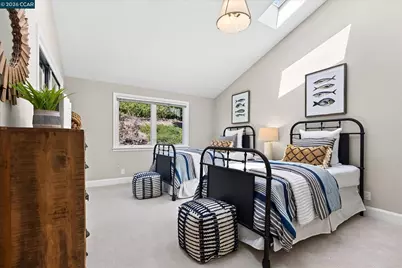 10 Hillcrest Dr, Orinda, CA 94563 - Photo 27