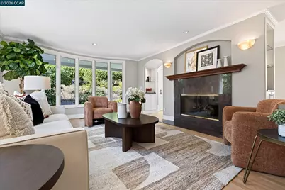 10 Hillcrest Dr, Orinda, CA 94563 - Photo 9